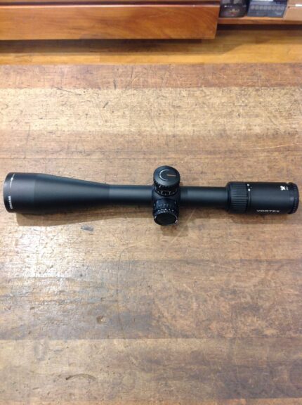 lunette Vortex PST II