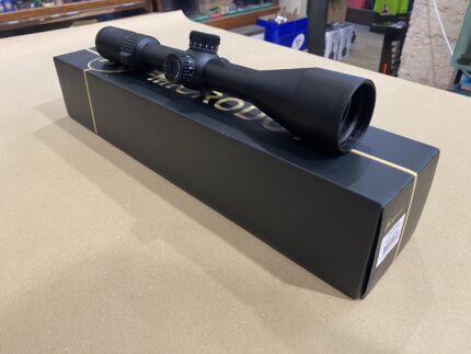 Lunette Microdot 6-24 x 50 FFP MOA